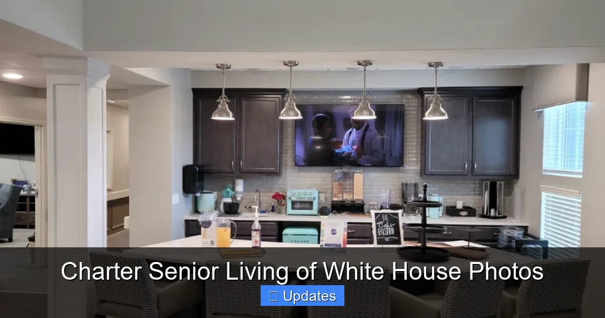 Charter Senior Living of White House Photos