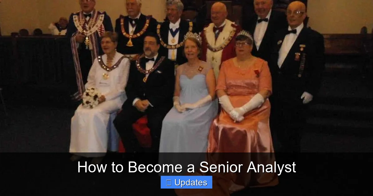 How to Become a Senior Analyst